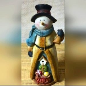 Tii Collection Resin Folk Art Snowman